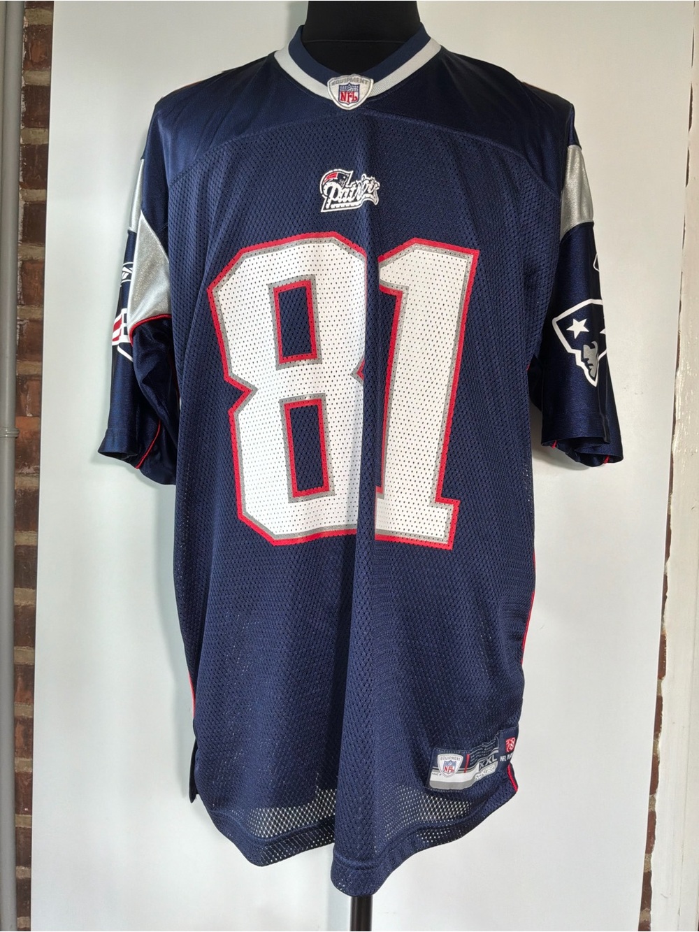 Vintage Reebok New England Patriots Randy Moss #81 Jersey Size XL